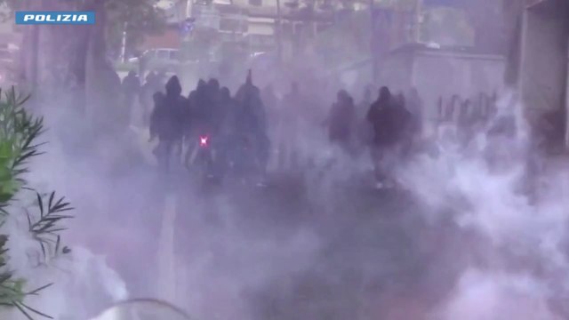 Ordigno contro poliziotti, obbligo di dimora per 9 ultras della Cavese