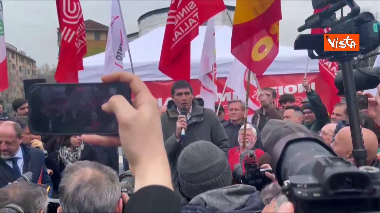 Fratoainni a Mirafiori: John Elkann si assuma le sue responsabilità, è momento di cambiare registro