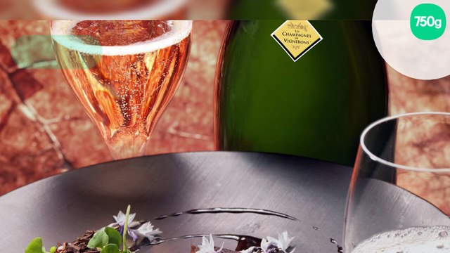 Filet de chevreuil chantilly de pomme de terre ratte et truffe mélanosporum avec un champagne de vigneron extra-brut