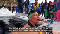 Apneista stabilisce nuovo record per la nuotata pi? lunga sotto il ghiaccio