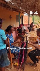 Il produit des mèches à base de troncs de bananiers