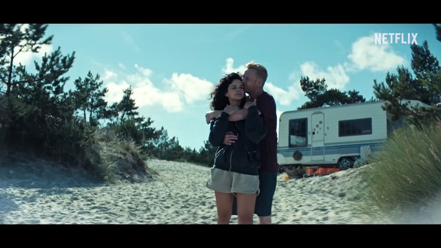 Tylko jedno spojrzenie - Official Trailer Netflix