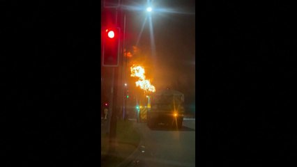 Pożar niedaleko lotniska Heathrow paraliżuje  ruch lotniczy