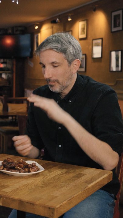 Guillaume Meurice comme vous ne l’avez jamais entendu !  Son métier, ses confidences, ses galères… et même ses techniques de triche aux exams !  Découvrez l’interview intégrale dès maintenant sur liik !