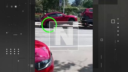 VIDEO: ¿Una acción correcta? Grúa de tránsito remolcó un vehículo que tenía el freno de mano