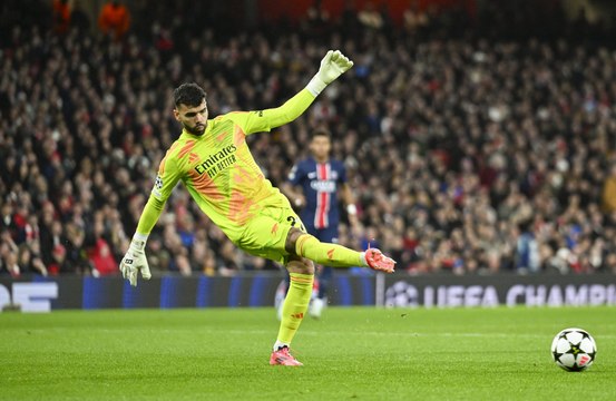 Arsenal goalkeeper David Raya has declared it's only a matter of time before the Gunners win a trophy