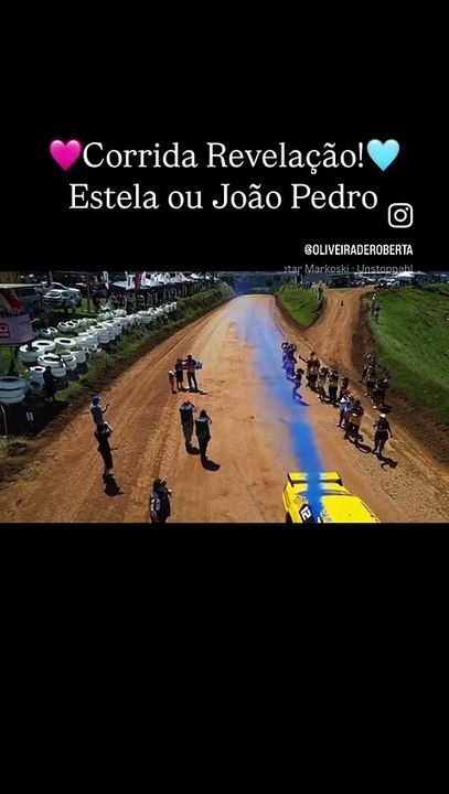 Família apaixonada por automobilismo faz chá revelação na pista em SC