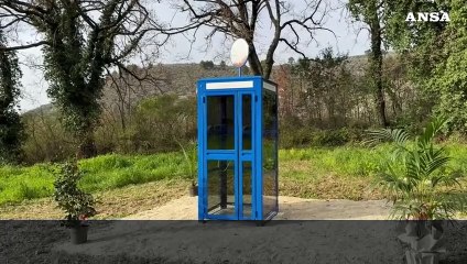 Il  "telefono del vento" arriva in Umbria per parlare con chi non c'e' piu'