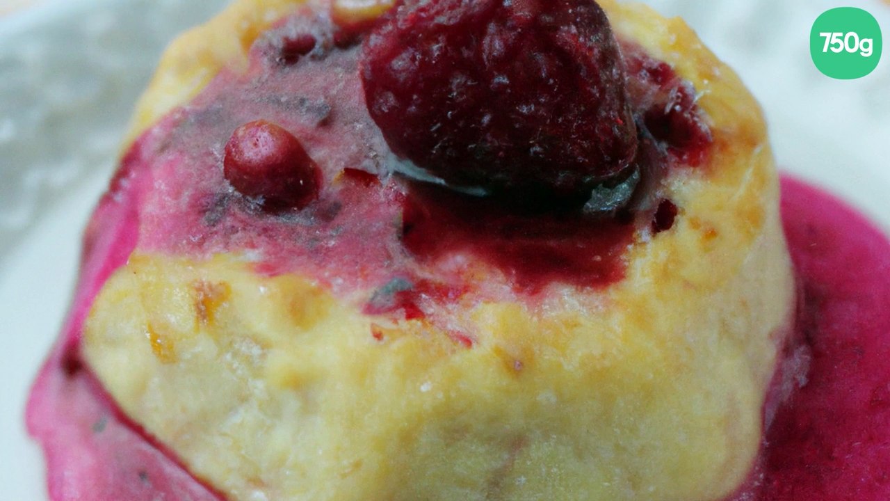 Crémeux de semoule et coulis de fruits rouges