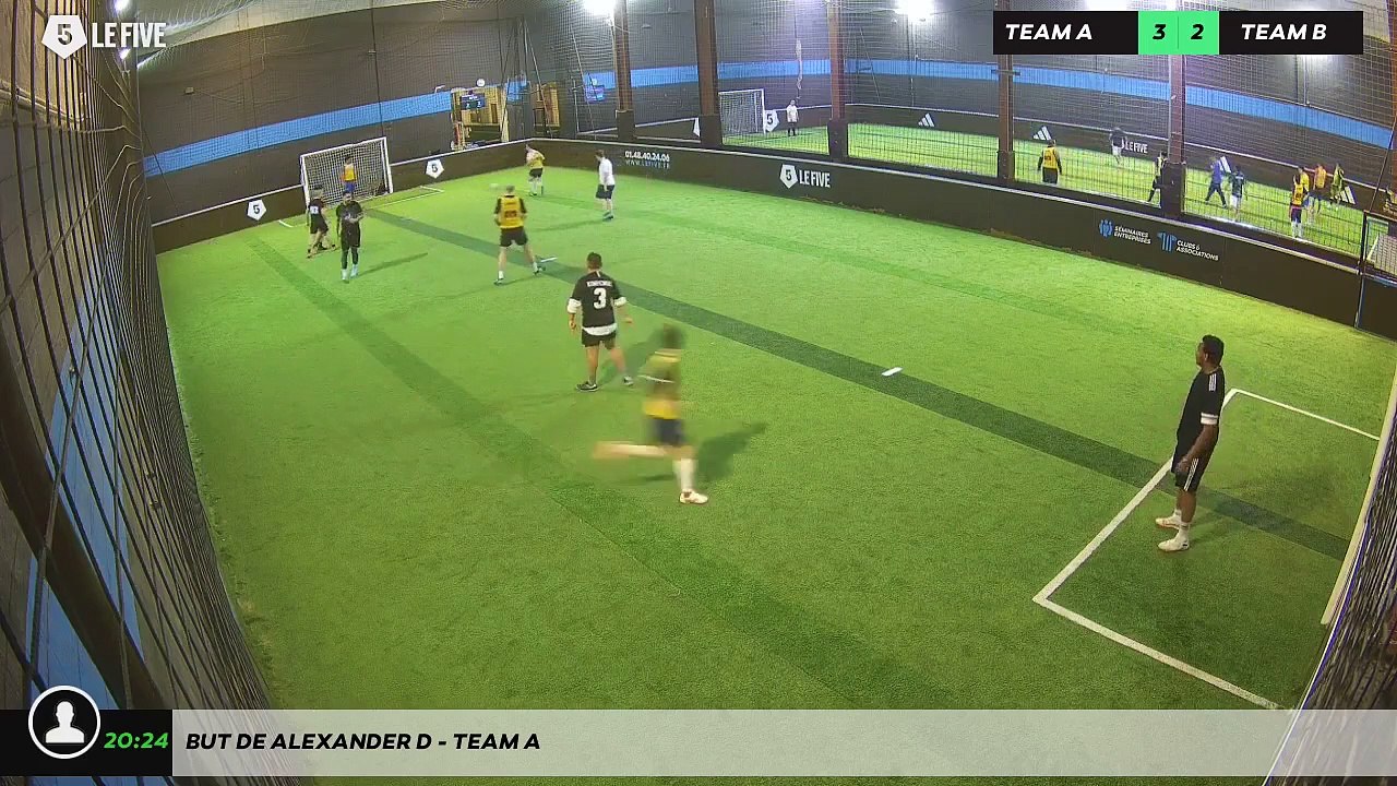 But de Alexander D - Team A