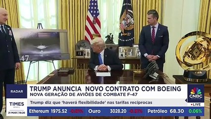 Trump assina contrato com Boeing para novo modelo de avião de combate