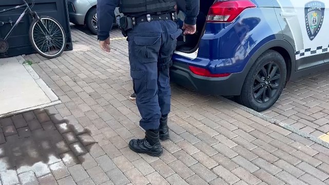 Homem com mandado de prisão em aberto por furto é detido pela GM no Bairro Cancelli