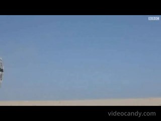 كرة مصممة للكشف عن الالغام بطريقة مبتكرة رخيصة وبسيطة