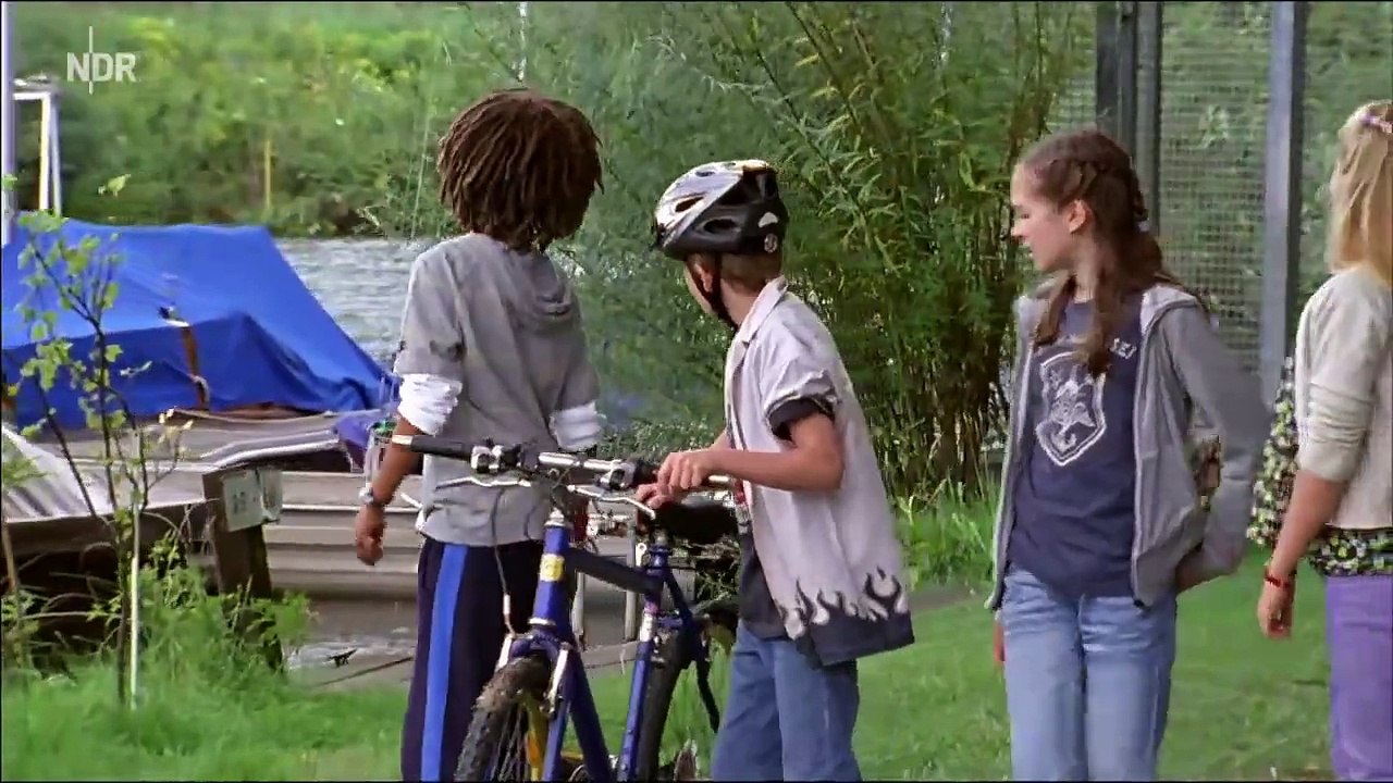 Die Pfefferkörner - Staffel 7, Folge 6. Auf und davon