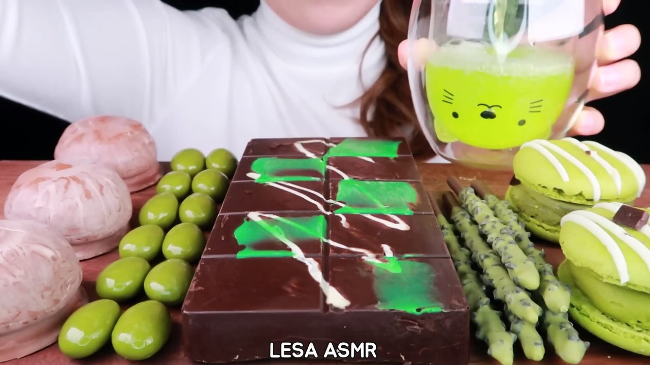 DUBAI CHOCOLATE, GREEN TEA SWEETS EATING SOUNDS MUKBANG 두바이 초콜릿 먹방 ドバイチョコレート咀嚼音
