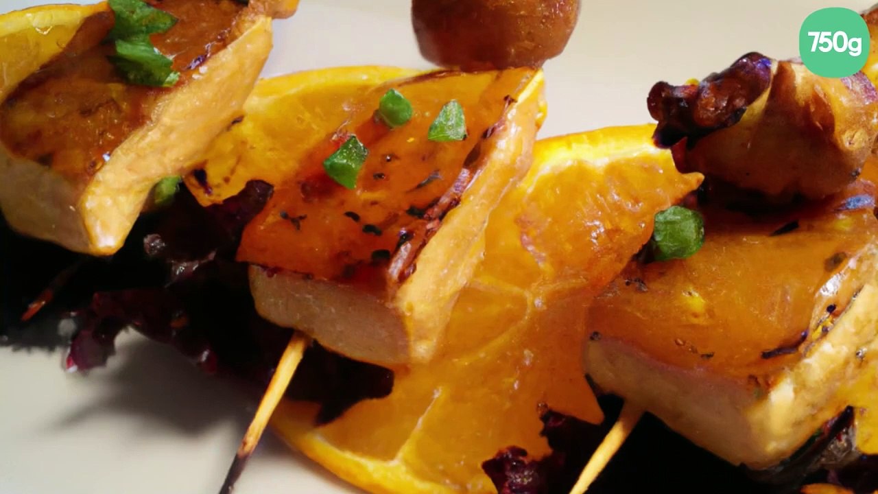 Brochettes de noix de saint-jacques au foie gras et orange