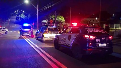 Rolo e confusão! Homem de 37 anos é espancado por homens e mulheres após discussão em bar no Santa Felicidade