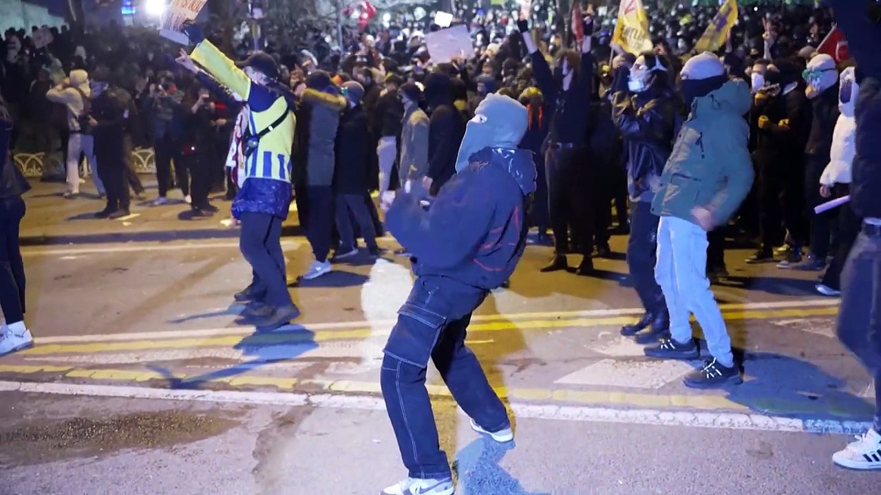 Türkei: polizei greift hart gegen imamoglu-unterstützer durch