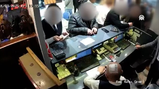 Kuyumcuya sahte altın satmaya çalışan 3 zanlı yakalandı