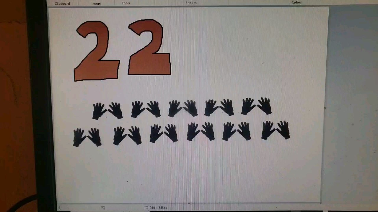 22 Gloves (2018)