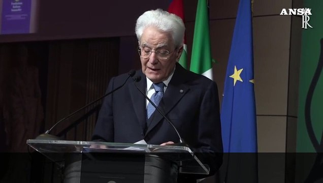 Mattarella: Il futuro non si costruisce vivendo di nostalgie