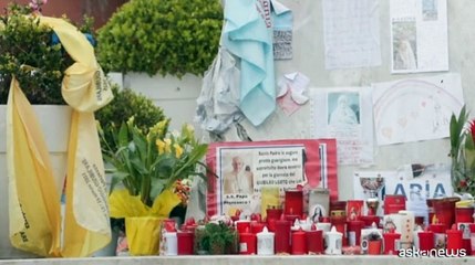 "La preghiera fa miracoli", il Papa apparirà per l'Angelus