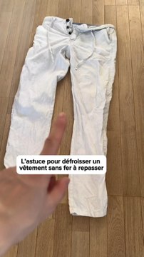 Comment défroisser un vêtement sans fer à repasser