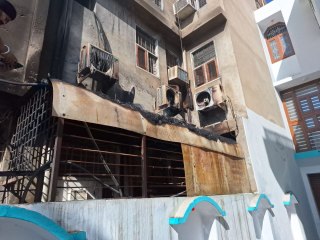 ब्लड बैंक में लगी आग, दौड़ी दमकल