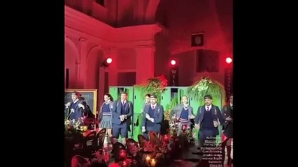 Musica e balli sull'altare della chiesa nell'ex collegio: polemiche sui social a Firenze