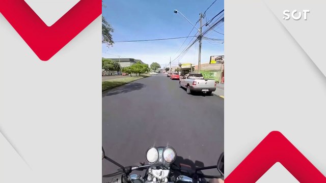 “Duvido você pular”: Motoboy invade loja de piscinas em Cascavel e pula na água para se refrescar