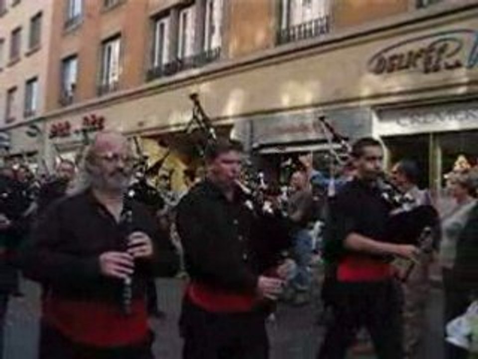 EUROCELTES 2008 STRASBOURG LA PARADE DANS LA VILLE