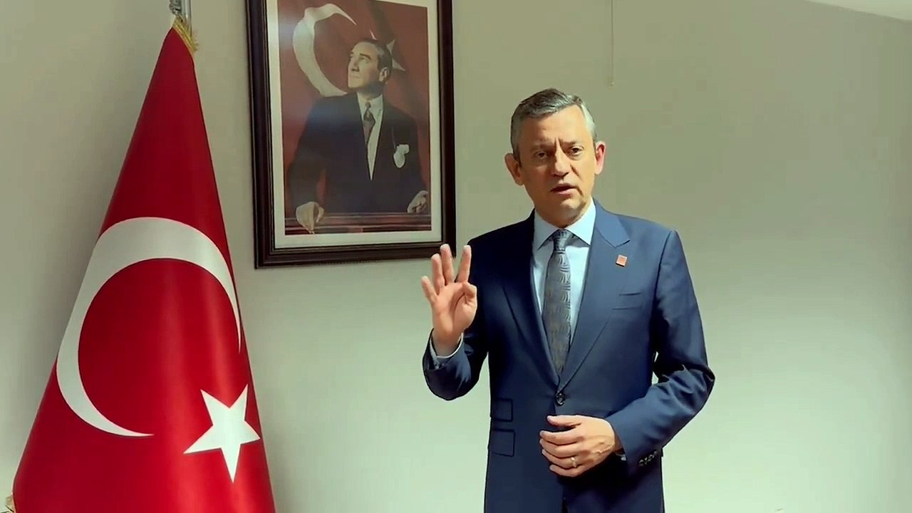 Özgür Özel'den çağrı: Evlerinize Türk bayraklarını asın ve sandığa koşun