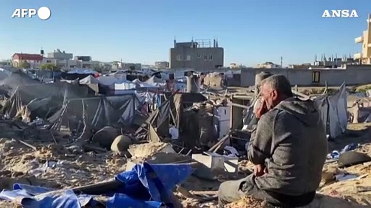 Raid israeliano a Khan Yunis, 'Uccisi membro politico di Hamas e sua moglie'