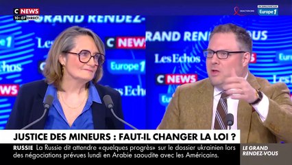 «Il est arrivé à ma fille de se faire traiter de 'sale blanche', c'est du racisme anti-blanc", relate la porte-parole du gouvernement