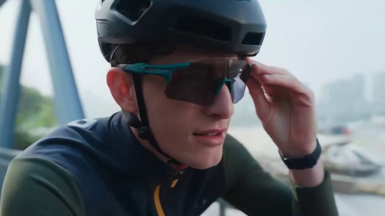 HUAWEI Watch Fit 3 Smartwatch  1.82 Inch Amoled Display  Comfortable And St