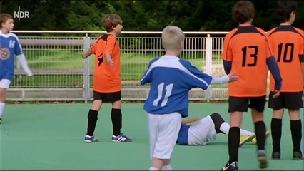 Die Pfefferkörner - Staffel 8, Folge 99. Eigentor