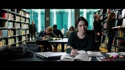 The correspondence  Romantic hollywood movie in hindi explained _ couple first love movie scene