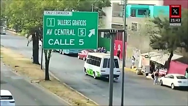 Multas para automovilistas con porta placas que ocultan matrícula en CdMx