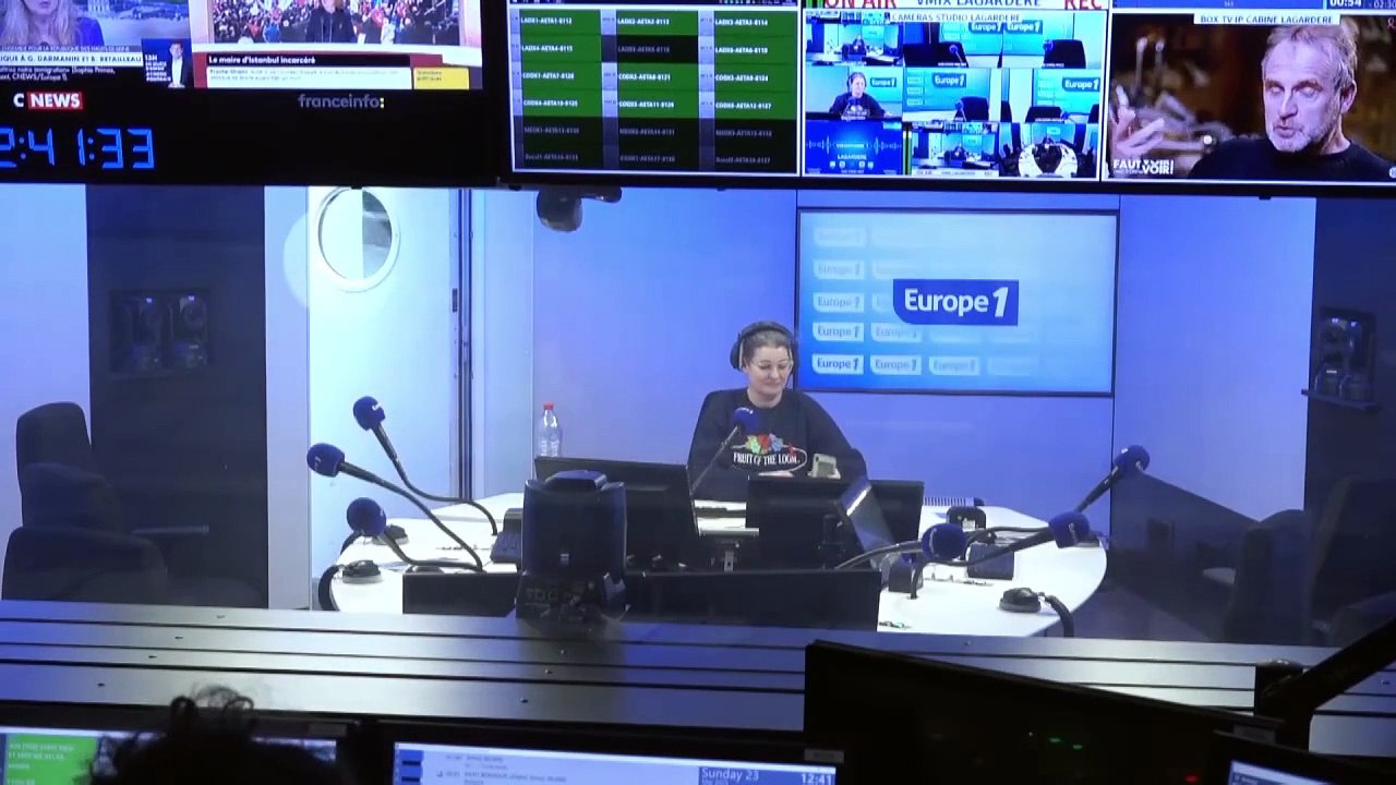 Projet d'une taxe de 200% sur les alcools français : un élu local envoie du vin d’Aude à Donald Trump pour le faire changer d’avis