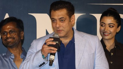 Video: Salman Khan sings Lag Ja Gale at Sikandar event, asks media to join