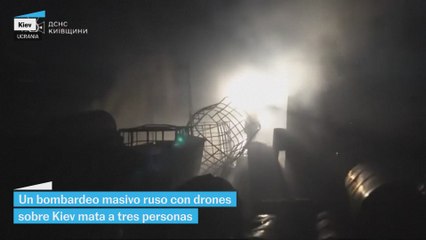 El incendio en un edificio tras el ataque deja dos muertos