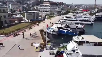 Haliç\'te tekne sahiplerinden plaka protestosu