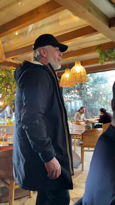 Exclusif - - Les célèbres personnalités de la télé se sont retrouvés avec bonheur, dans le Sud, à Vallauris Golf-Juan, pour assister à un magnifique show de cabaret, en présence de Mr Le Maire K. Luciano et ses adjoints, heureux de répondre à l'invitation