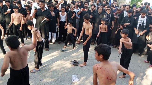 Children and Zanjeer Zani in Mourning Rituals wah cantt