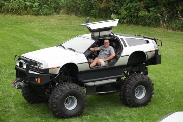 Man Transforms Back To The Future Cars Into Bizarre Creations