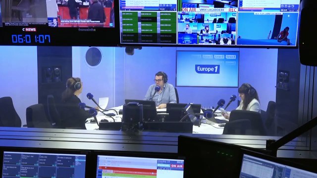 «On est là par solidarité» : un rassemblement à Paris après l'agression du rabbin d'Orléans