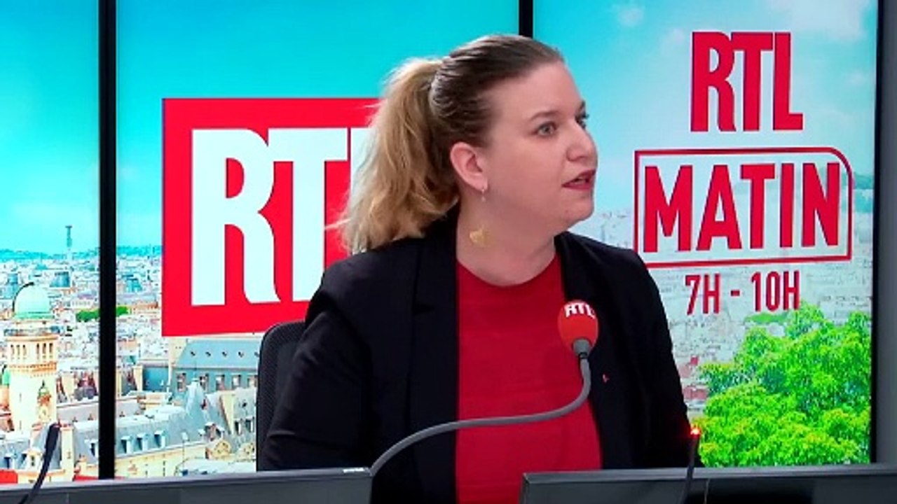 Mathilde Panot, députée LFI, s'en prend violemment au journaliste qui l'interroge sur RTL à propos de l'affiche aux relents antisémites sur Cyril Hanouna : "Regardez-vous dans un miroir, un jour !"