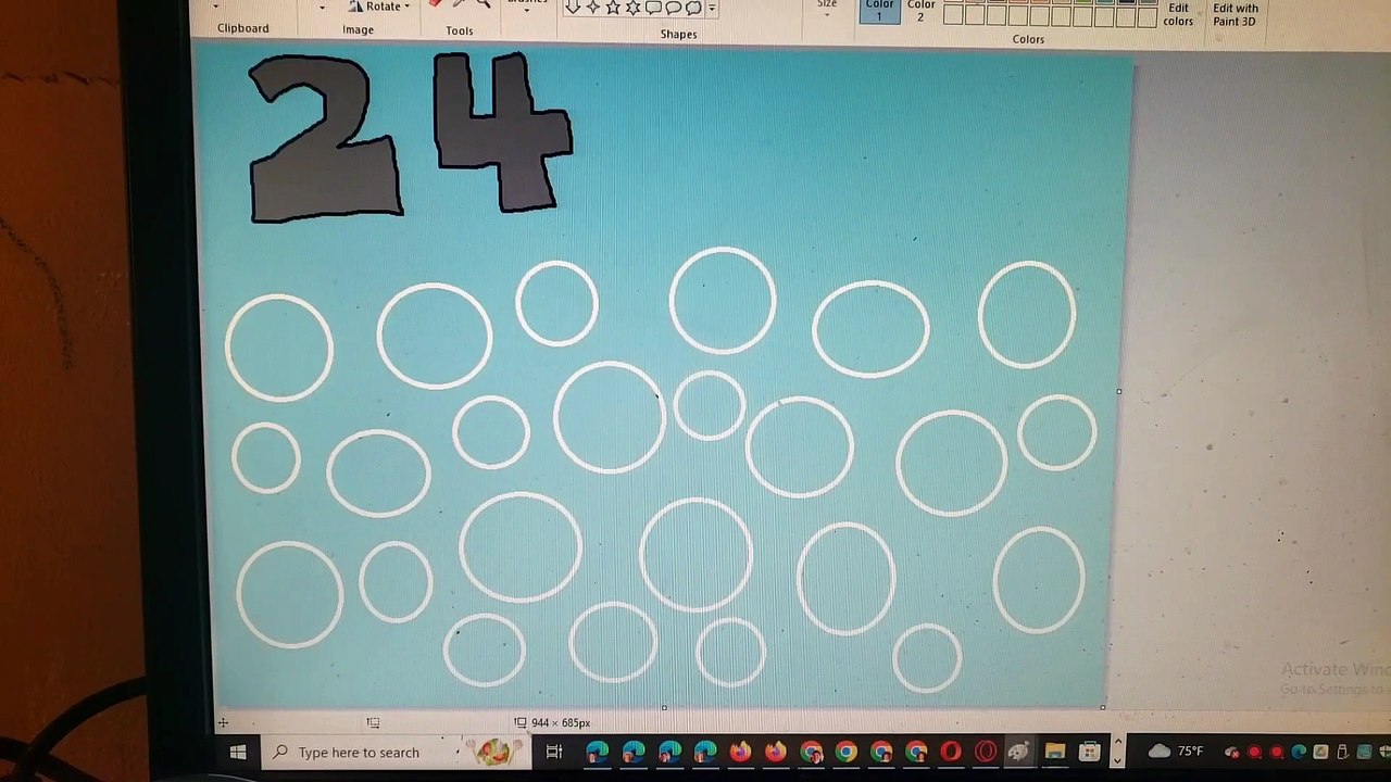 24 Bubbles (2018)