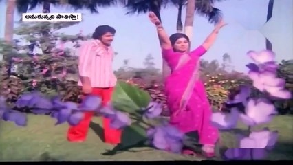 Latha and Sarathbabu Hot Song