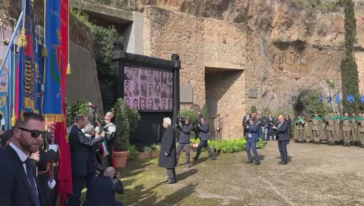 Fosse Ardeatine, 81 anni fa l'eccidio: Mattarella alla cerimonia - Video